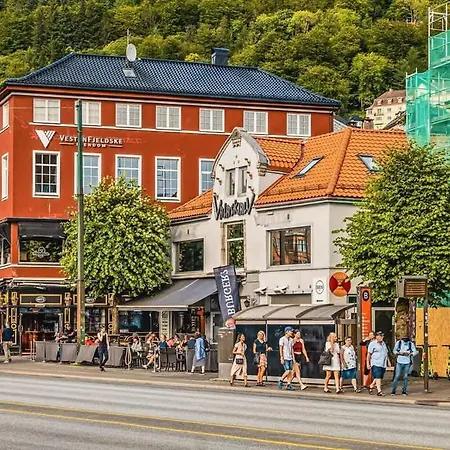 Dinbnb I Explore Bergen! I 650m To Bryggen I Easy Check-in Appartement Bergen