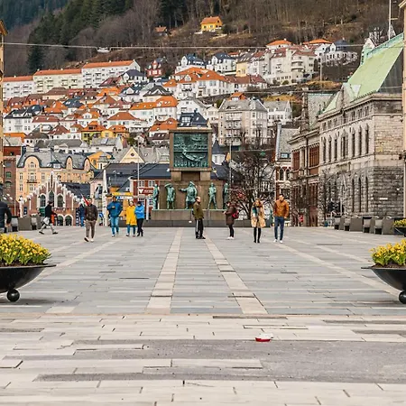 Dinbnb I Explore Bergen! I 650m To Bryggen I Easy Check-in 卑爾根