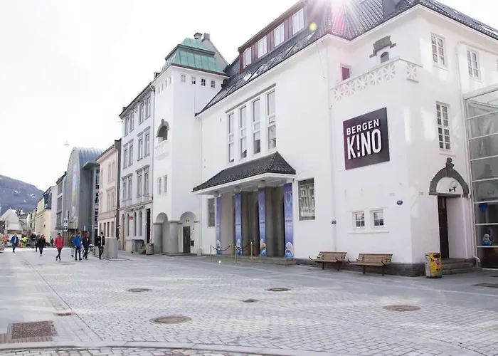 Dinbnb I Explore Bergen! I 650m To Bryggen I Easy Check-in 아파트 *